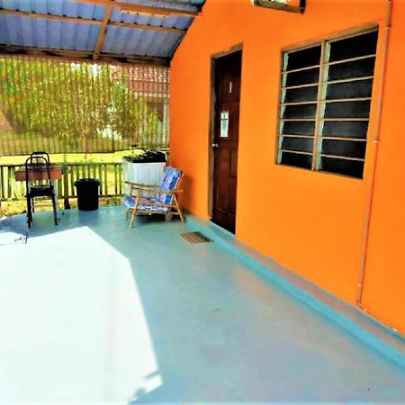 Roomstay Shahid Hou'Ze Kangar Exterior photo